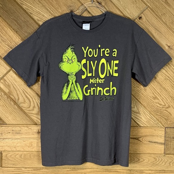 Dr. Seuss Other - Vintage 2001 Dr Seuss Graphic Tee T Shirt Sz M "YOU'RE A SLY ONE MISTER GRINCH"